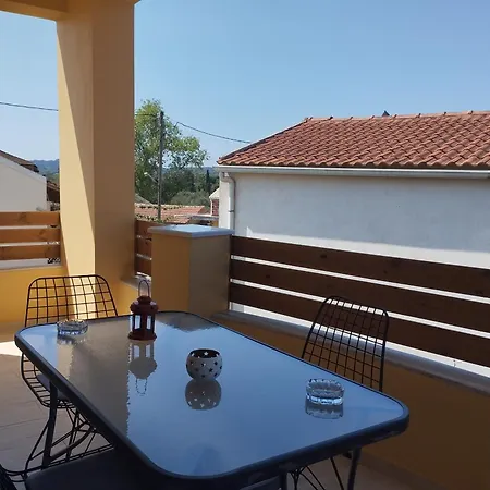Georgia * Λευκίμμη
